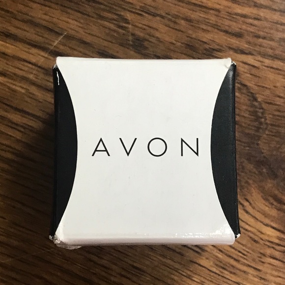 NWT Avon Marquis Leaves Pearlesque Ring Size 8 - Picture 5 of 7